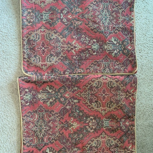 2 Vintage King Size 18 x 33” Woven Tapestry Crimson Cream Trim Pillow Covers - Picture 5 of 16